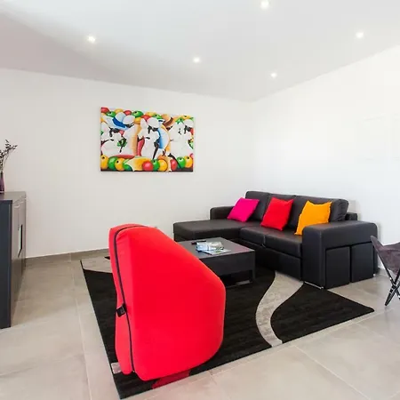 Vitamin Sea, The Apartment Baleal