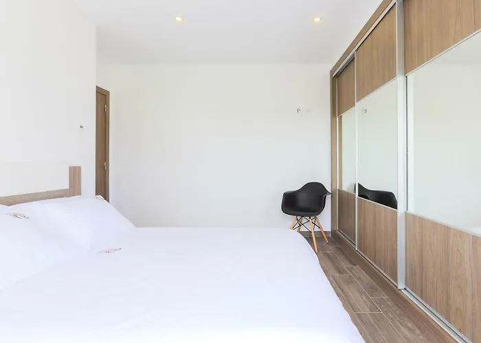 Vitamin Sea, The Appartamento *